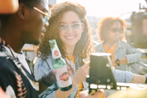 Beispielbild für einen entspannten Treff mit Freunden in "Die WunderBar".